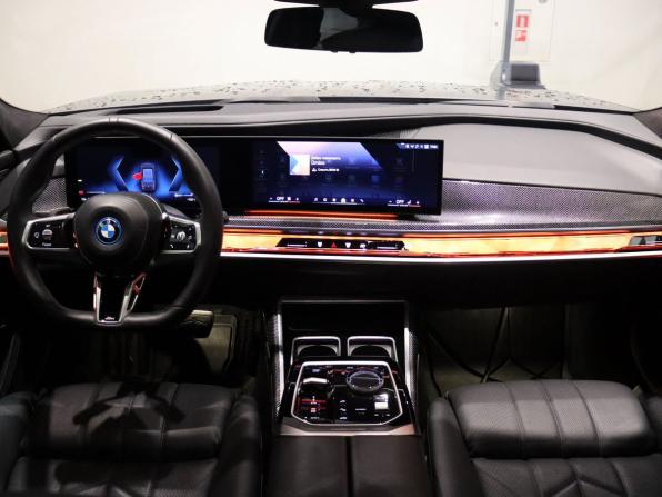 BMW i7 с пробегом 2022 года, цена 13 890 000 рублей, 17583 км, седан, Автокод Объявления