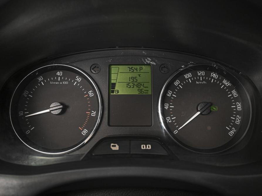 Skoda Roomster I Рестайлинг Ставрополь  - изображение 19