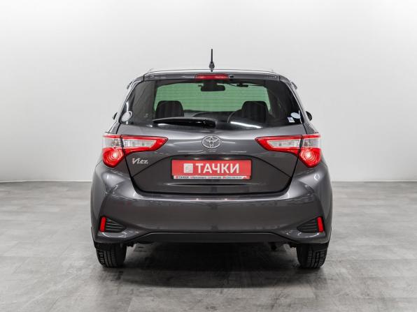 Toyota Vitz III (XP130) Рестайлинг 2 с пробегом 2019 года, цена 1 000 000 рублей, 105400 км, хэтчбек, Автокод Объявления