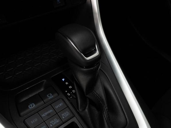 Toyota RAV4 V (XA50) с пробегом 2021 года, цена 3 700 000 рублей, 69348 км, внедорожник, Автокод Объявления