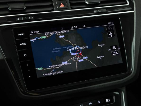 Volkswagen Tiguan II с пробегом 2018 года, цена 2 489 000 рублей, 103829 км, внедорожник, Автокод Объявления