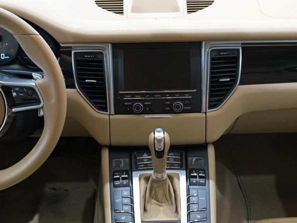 Porsche Macan I с пробегом 2015 года, цена 2 950 000 рублей, 153900 км, внедорожник, Автокод Объявления