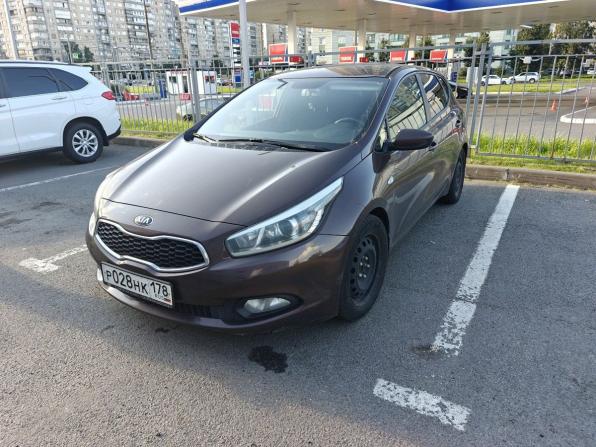 Kia Ceed II с пробегом 2014 года, цена 1 189 000 рублей, 153000 км, хэтчбек, Автокод Объявления