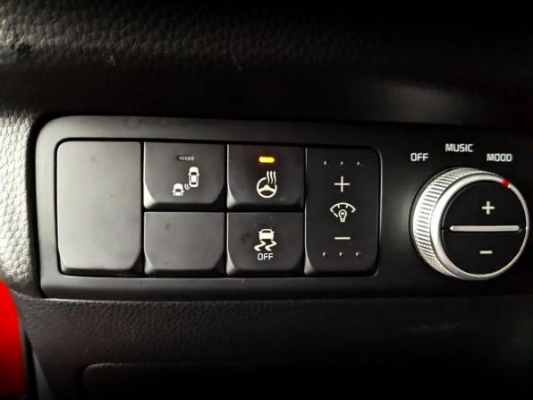 Kia Soul II Рестайлинг с пробегом 2019 года, цена 1 740 000 рублей, 96181 км, хэтчбек, Автокод Объявления