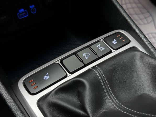 Hyundai Creta I с пробегом 2018 года, цена 1 929 000 рублей, 140300 км, внедорожник, Автокод Объявления