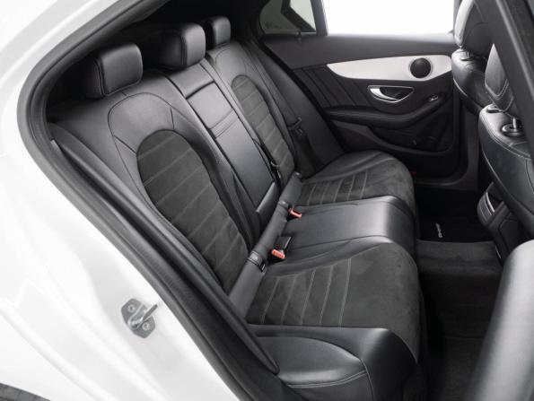 Mercedes-Benz C-Класс IV (W205) Рестайлинг с пробегом 2018 года, цена 2 648 000 рублей, 105320 км, седан, Автокод Объявления