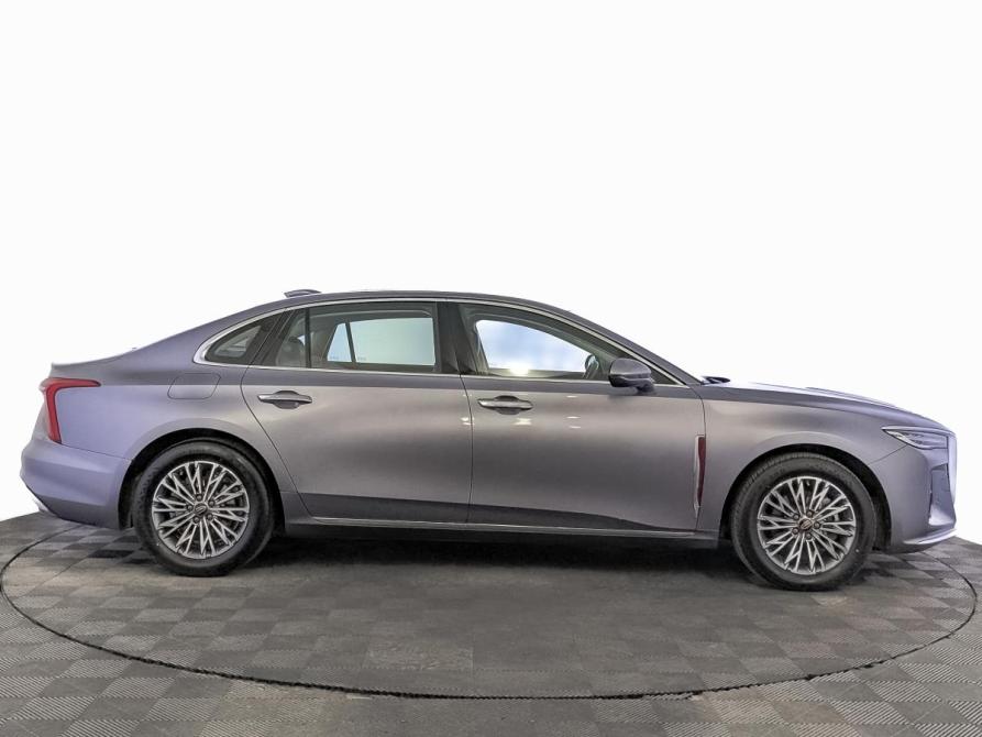 Hongqi H5 II Москва  - изображение 4