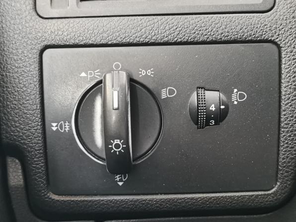 Ford C-MAX I с пробегом 2006 года, цена 355 000 рублей, 333262 км, минивэн, Автокод Объявления