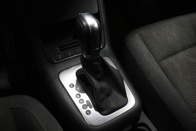 Volkswagen Tiguan I Рестайлинг с пробегом 2014 года, цена 1 376 000 рублей, 117704 км, внедорожник, Автокод Объявления