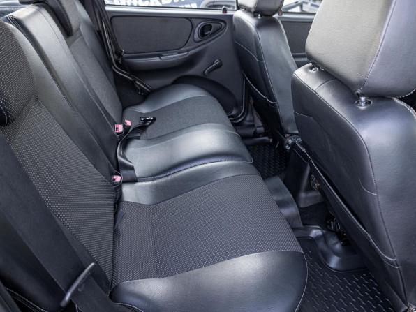 Chevrolet Niva I Рестайлинг с пробегом 2011 года, цена 524 300 рублей, 84124 км, внедорожник, Автокод Объявления