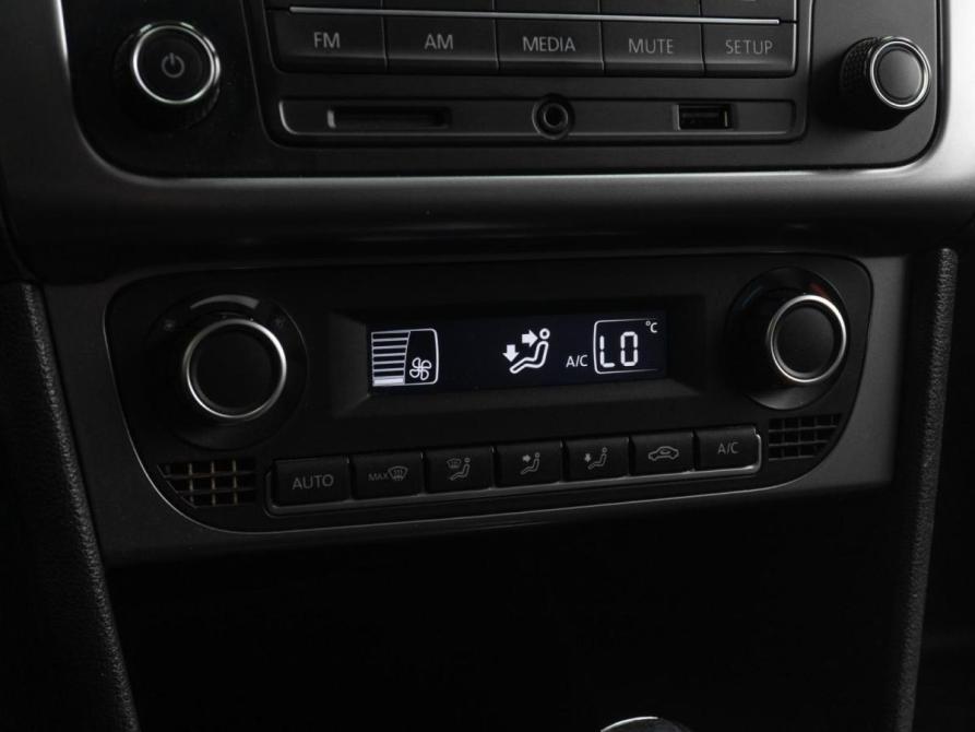 Volkswagen Polo V Рестайлинг Тюмень  - изображение 12
