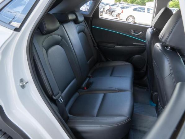 Hyundai Kona I с пробегом 2019 года, цена 1 699 000 рублей, 74866 км, внедорожник, Автокод Объявления