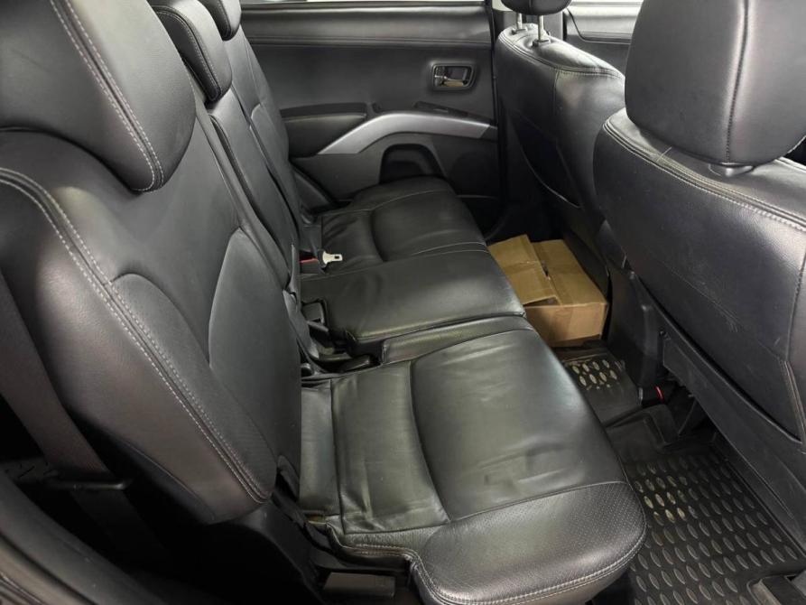 Mitsubishi Outlander II Рестайлинг Санкт-Петербург  - изображение 18