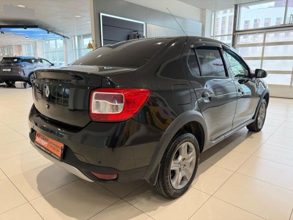 Renault Logan II Рестайлинг с пробегом 2022 года, цена 1 099 000 рублей, 56000 км, седан, Автокод Объявления