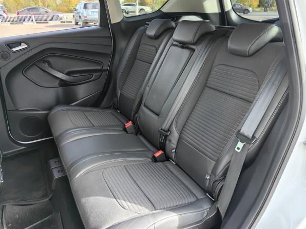 Ford Kuga II Рестайлинг с пробегом 2019 года, цена 1 425 000 рублей, 183677 км, внедорожник, Автокод Объявления