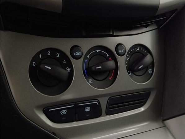 Ford Focus III с пробегом 2013 года, цена 799 000 рублей, 132716 км, седан, Автокод Объявления