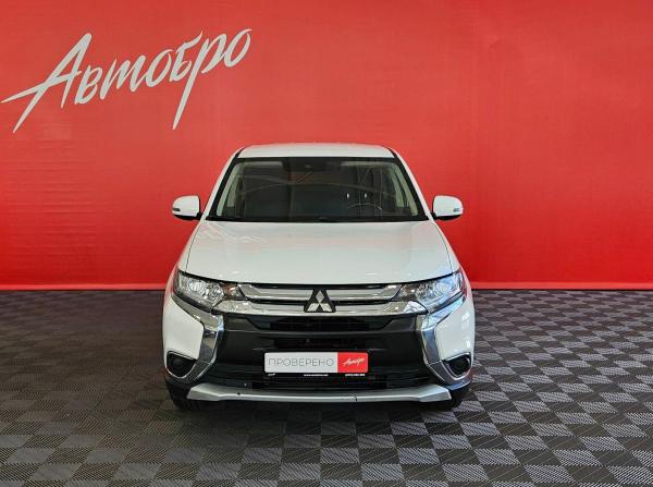 Mitsubishi Outlander III Рестайлинг 2 с пробегом 2018 года, цена 1 849 000 рублей, 177688 км, внедорожник, Автокод Объявления