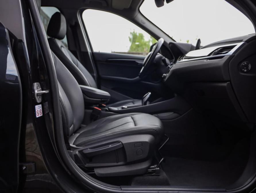 BMW X1 II (F48) Рестайлинг Санкт-Петербург  - изображение 25
