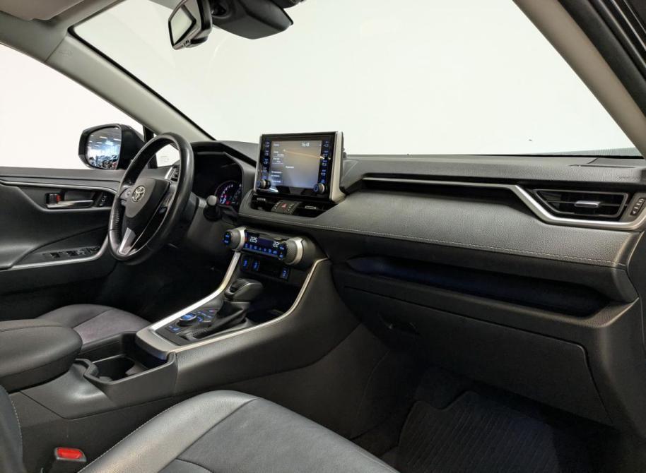 Toyota RAV4 V (XA50) Санкт-Петербург  - изображение 11