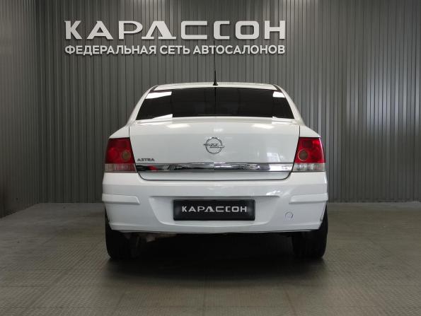 Opel Astra H Рестайлинг с пробегом 2011 года, цена 570 000 рублей, 173236 км, седан, Автокод Объявления