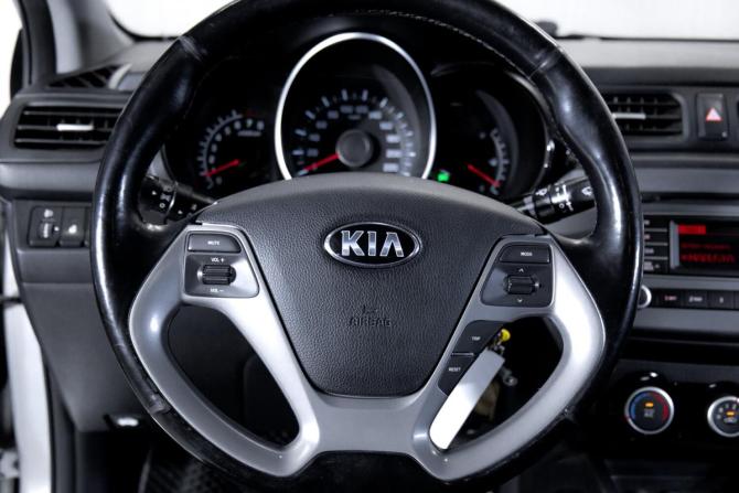 Kia Rio III Рестайлинг с пробегом 2015 года, цена 1 140 000 рублей, 138594 км, седан, Автокод Объявления