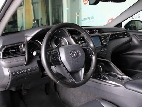 Toyota Camry VIII (XV70) с пробегом 2019 года, цена 2 279 000 рублей, 100000 км, седан, Автокод Объявления