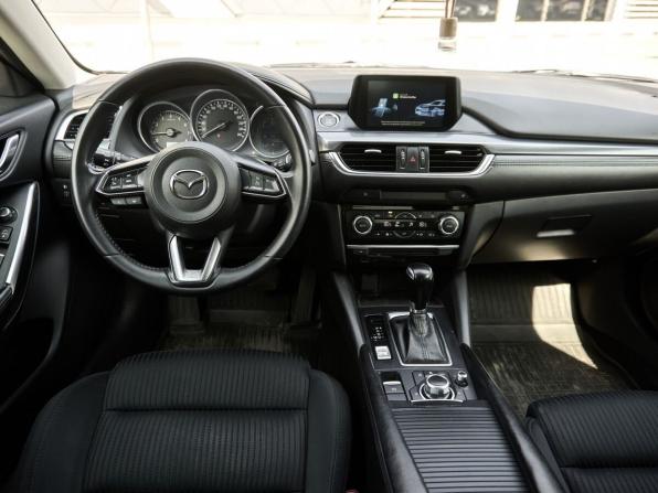 Mazda 6 III (GJ) Рестайлинг с пробегом 2017 года, цена 2 150 000 рублей, 114584 км, седан, Автокод Объявления