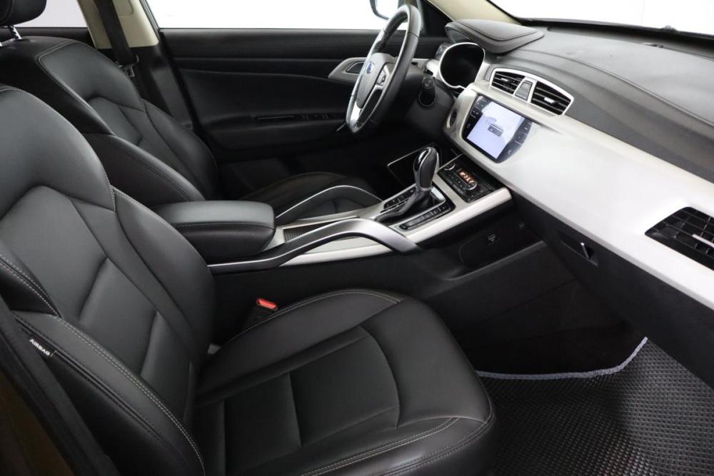 Geely Atlas I Санкт-Петербург  - изображение 11