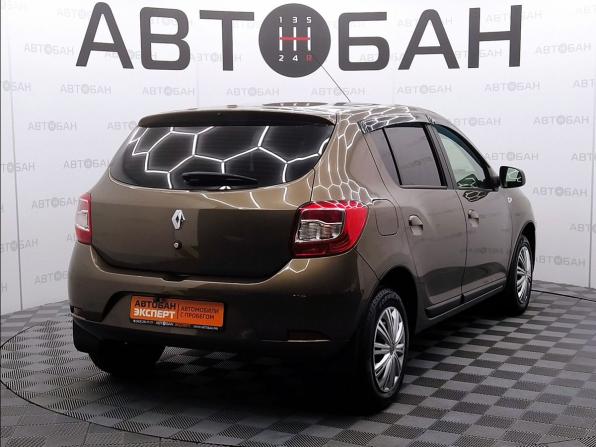 Renault Sandero II Рестайлинг с пробегом 2019 года, цена 980 000 рублей, 74569 км, хэтчбек, Автокод Объявления