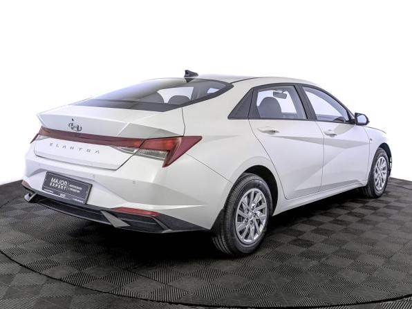 Hyundai Elantra VII (CN7) с пробегом 2022 года, цена 2 190 000 рублей, 29216 км, седан, Автокод Объявления