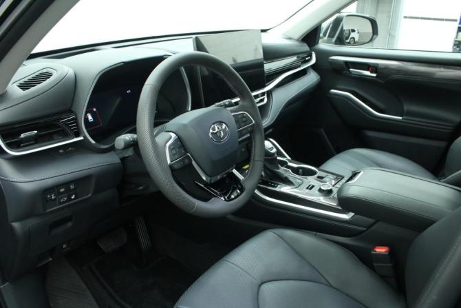 Toyota Highlander IV (XU70) с пробегом 2026 года, цена 5 350 000 рублей, 50 км, внедорожник, Автокод Объявления