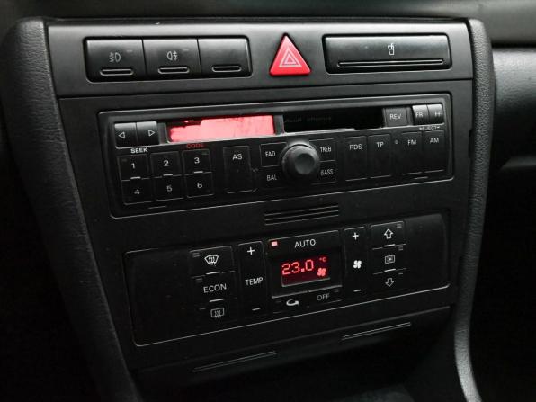 Audi A4 I (B5) с пробегом 1999 года, цена 365 000 рублей, 448918 км, универсал, Автокод Объявления