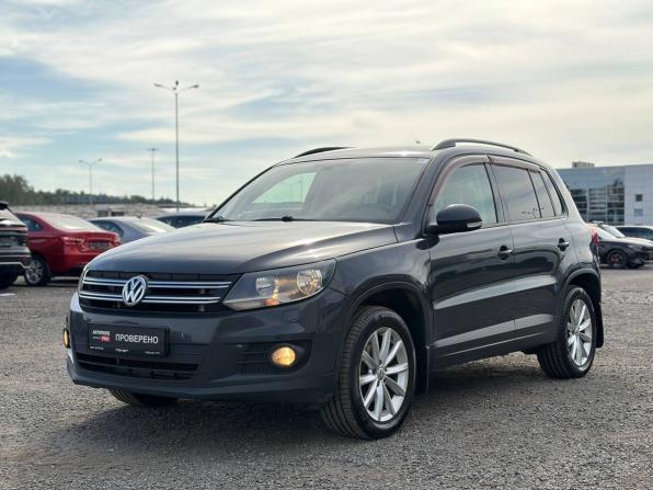 Volkswagen Tiguan I Рестайлинг с пробегом 2014 года, цена 885 000 рублей, 212289 км, внедорожник, Автокод Объявления