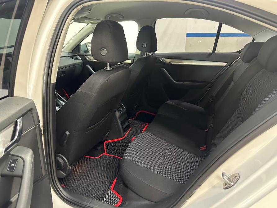 Skoda Octavia III (A7) Санкт-Петербург  - изображение 9