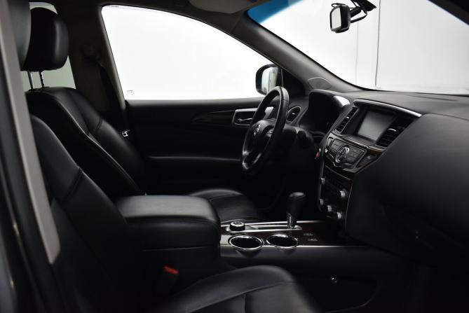 Nissan Pathfinder IV с пробегом 2016 года, цена 2 080 000 рублей, 110038 км, внедорожник, Автокод Объявления