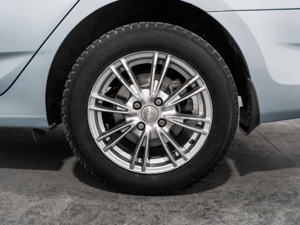 Hyundai Solaris I с пробегом 2012 года, цена 750 000 рублей, 165504 км, седан, Автокод Объявления