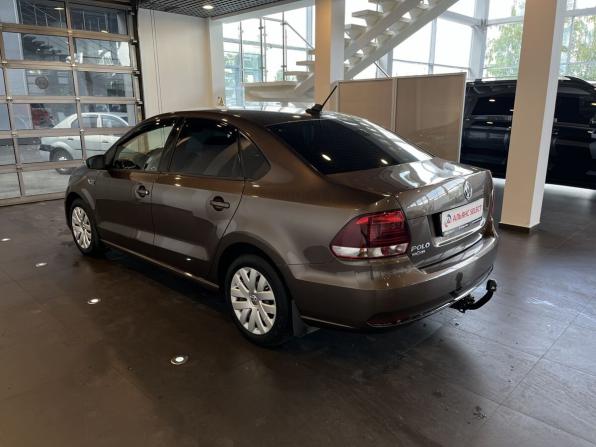 Volkswagen Polo V Рестайлинг с пробегом 2018 года, цена 1 130 000 рублей, 174935 км, седан, Автокод Объявления