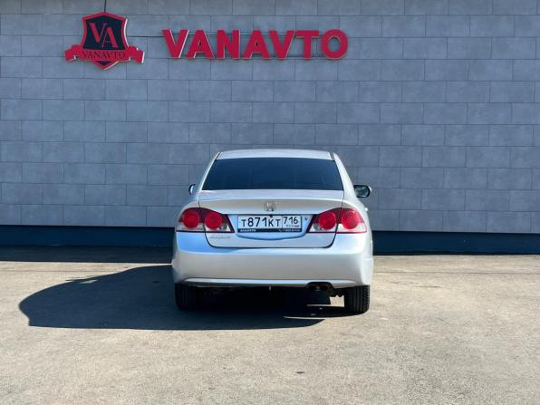 Honda Civic VIII с пробегом 2008 года, цена 740 000 рублей, 263024 км, седан, Автокод Объявления
