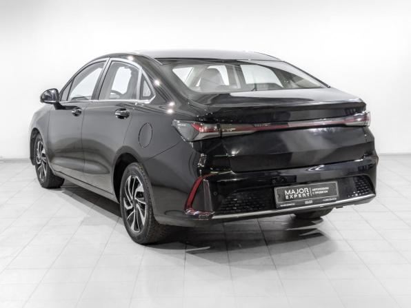 BAIC U5 Plus с пробегом 2023 года, цена 750 000 рублей, 118290 км, седан, Автокод Объявления
