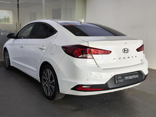 Hyundai Avante VI Рестайлинг с пробегом 2019 года, цена 1 525 000 рублей, 140916 км, седан, Автокод Объявления