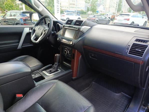 Toyota Land Cruiser Prado 150 Series Рестайлинг 1 с пробегом 2015 года, цена 3 750 000 рублей, 135237 км, внедорожник, Автокод Объявления