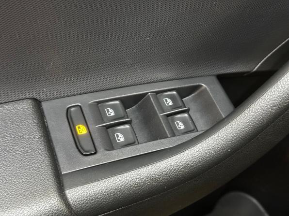 Volkswagen Polo VI с пробегом 2021 года, цена 1 640 000 рублей, 137155 км, лифтбек, Автокод Объявления