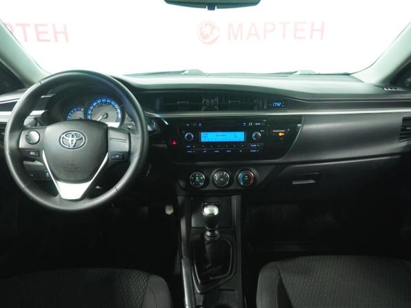 Toyota Corolla XI (E160 E170 E180) с пробегом 2013 года, цена 1 123 000 рублей, 180250 км, седан, Автокод Объявления