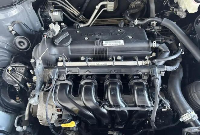 Hyundai Solaris II с пробегом 2018 года, цена 1 350 000 рублей, 153176 км, седан, Автокод Объявления
