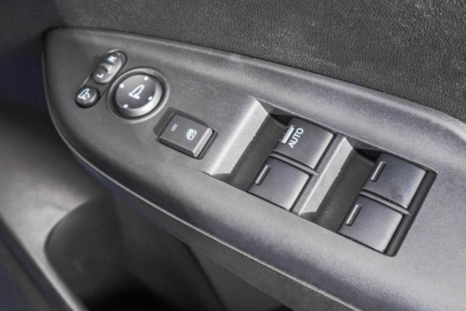 Honda Fit III с пробегом 2014 года, цена 999 000 рублей, 98000 км, хэтчбек, Автокод Объявления