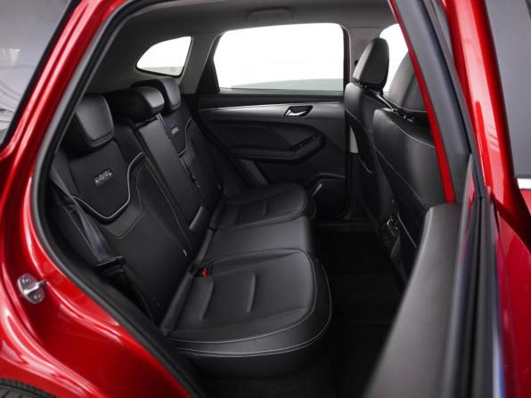 Haval Jolion I Рестайлинг с пробегом 2023 года, цена 2 049 977 рублей, 76526 км, внедорожник, Автокод Объявления