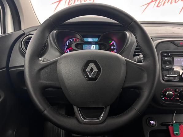 Renault Kaptur I с пробегом 2017 года, цена 1 450 000 рублей, 95000 км, внедорожник, Автокод Объявления