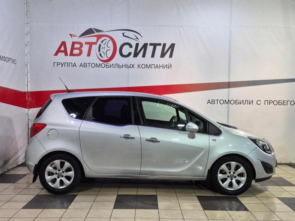 Opel Meriva B с пробегом 2012 года, цена 749 000 рублей, 245000 км, минивэн, Автокод Объявления