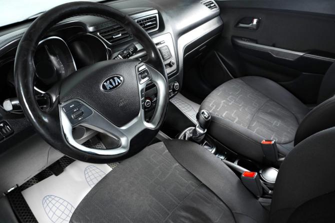 Kia Rio III Рестайлинг с пробегом 2016 года, цена 1 029 000 рублей, 175000 км, хэтчбек, Автокод Объявления