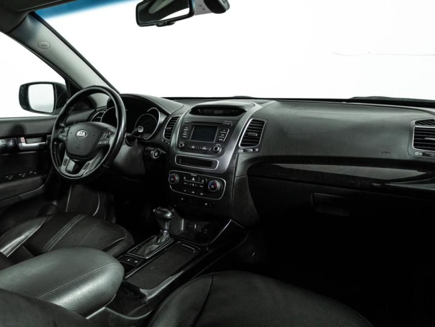 Kia Sorento II Рестайлинг Санкт-Петербург  - изображение 10